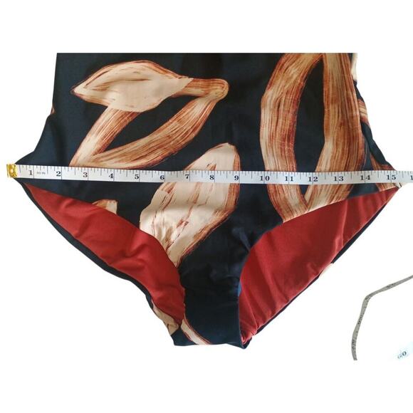 DKNY Women’s Halter Ring One Piece Swimsuit Size Medium color Printed Leaf NWT - Picture 11 of 15